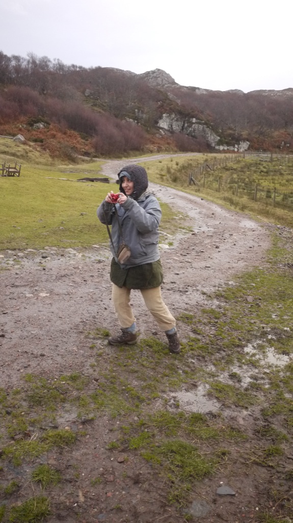 Nikki, catching photos.