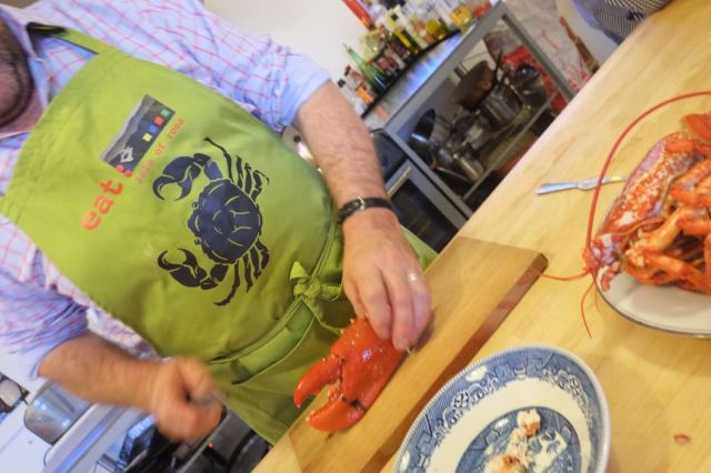 The Rona Apron Demonstration!!